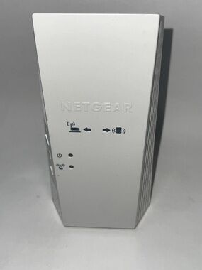 NETGEAR AC1900 WiFi Mesh Extender - EX6400v2
